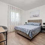 Apartman La Bella *