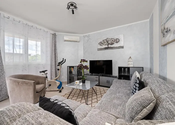 La Bella Apartament Vinež
